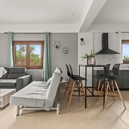 Apartment Md With Private Jacuzzi Near The