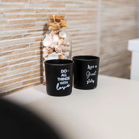 Md With Private Jacuzzi Near The