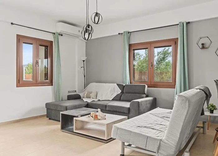 Md With Private Jacuzzi Near The Appartement Chersonissos