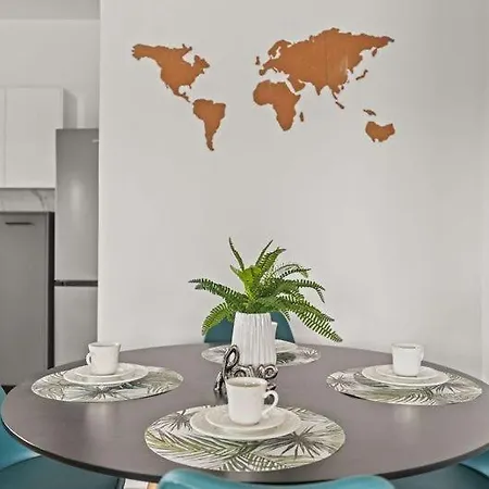 Md With Private Jacuzzi Near The *