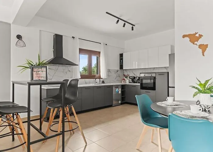 Md With Private Jacuzzi Near The