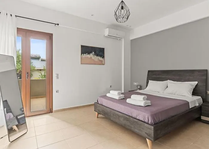 Md With Private Jacuzzi Near The Appartement Hersónissos