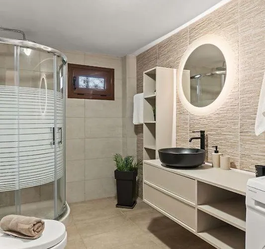 Md With Private Jacuzzi Near The *