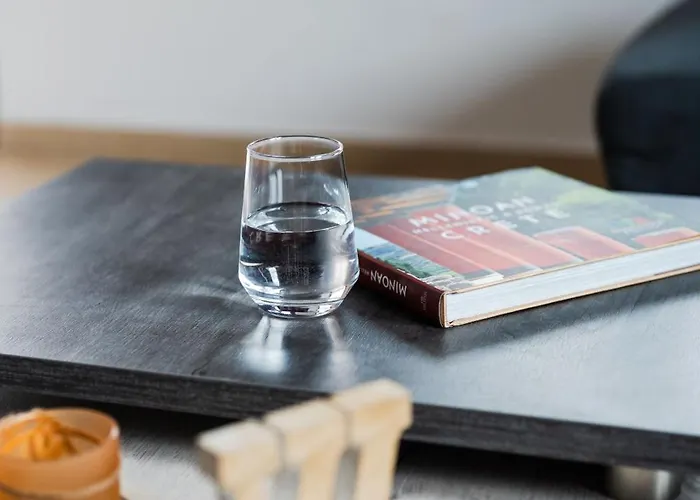 Md With Private Jacuzzi Near The 公寓 *